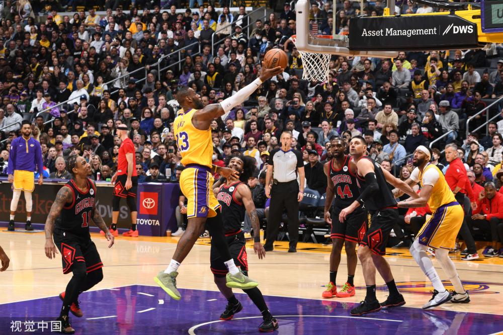 塞克斯顿和 塞克斯顿和